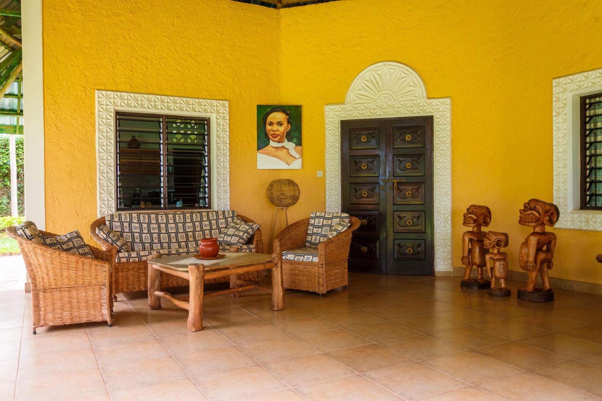 Diani Beach-Villa Kirsch Galu Eksteriør bilde