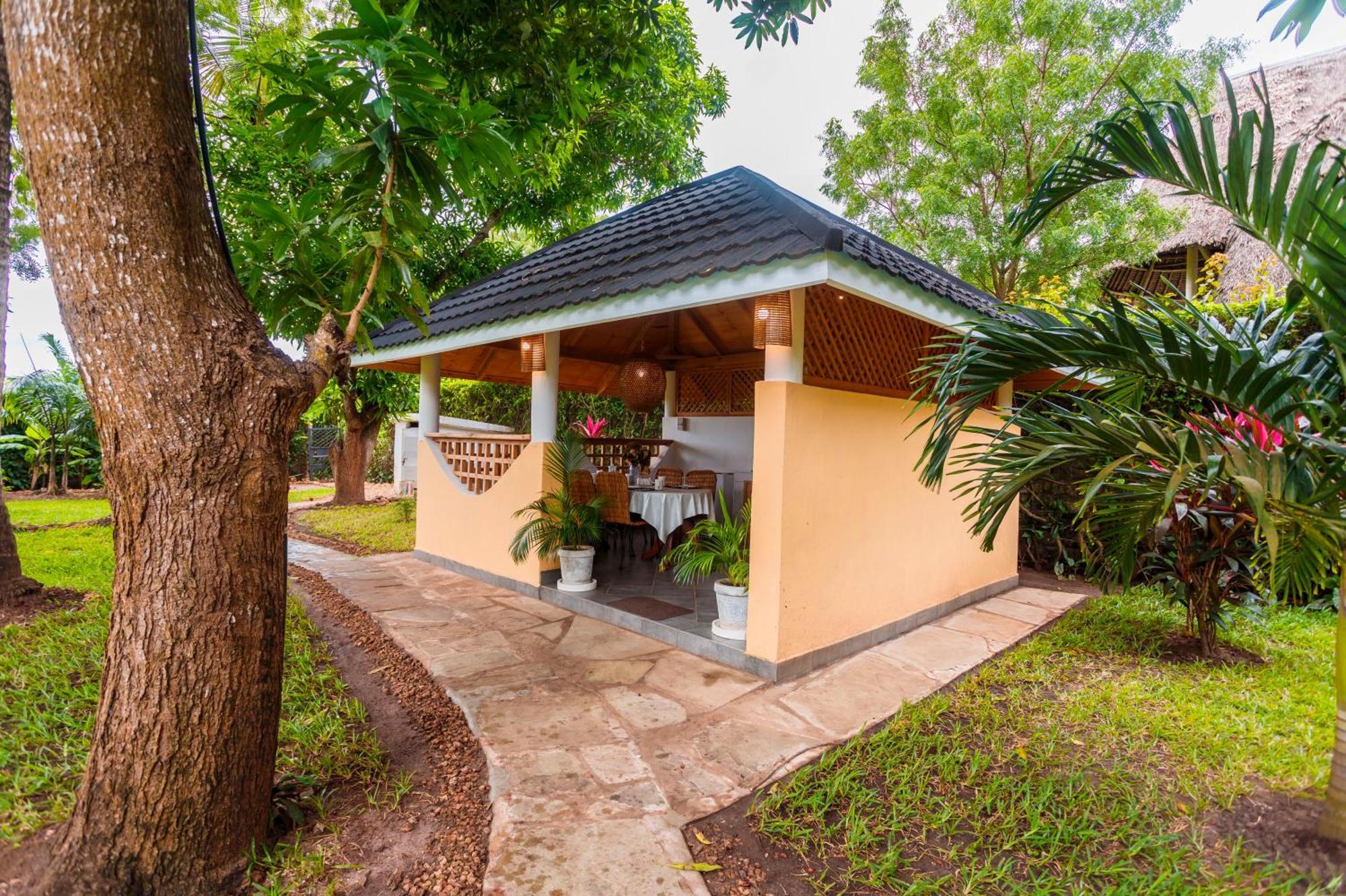 Diani Beach-Villa Kirsch Galu Eksteriør bilde